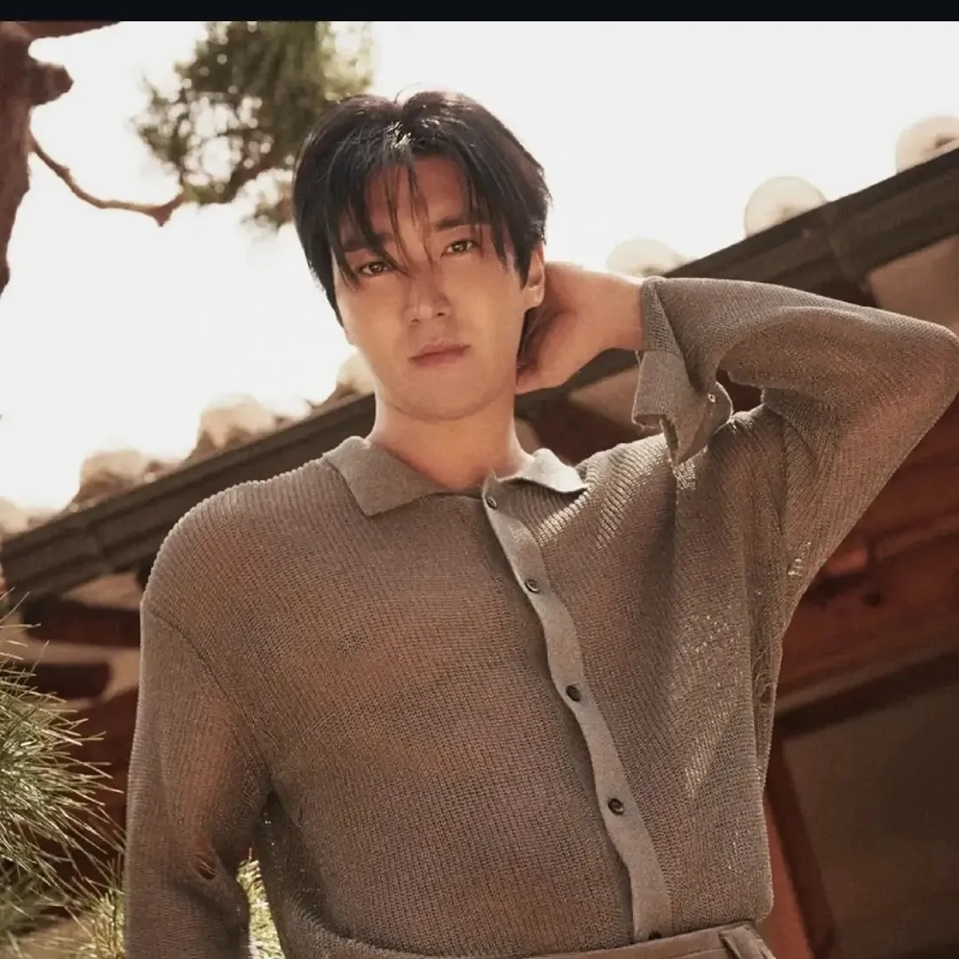 A moment captured by Siwon (Super Junior)'s fan
