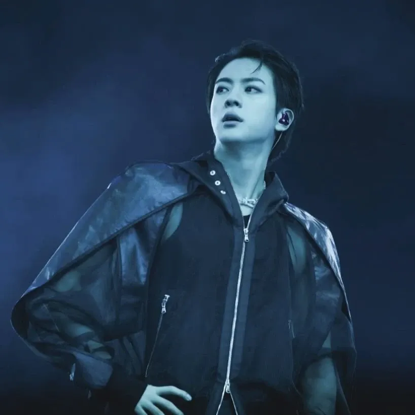 Potret di balik layar Jin (BTS)
