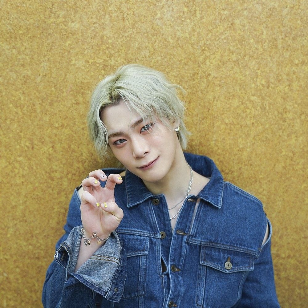 A moment captured by Moonbin (ASTRO)'s fan