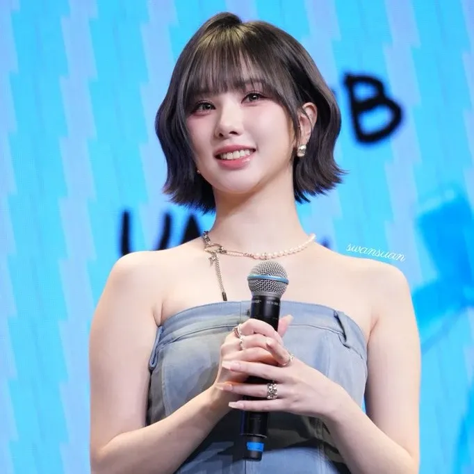 Foto aktivitas terbaru VIVIZ