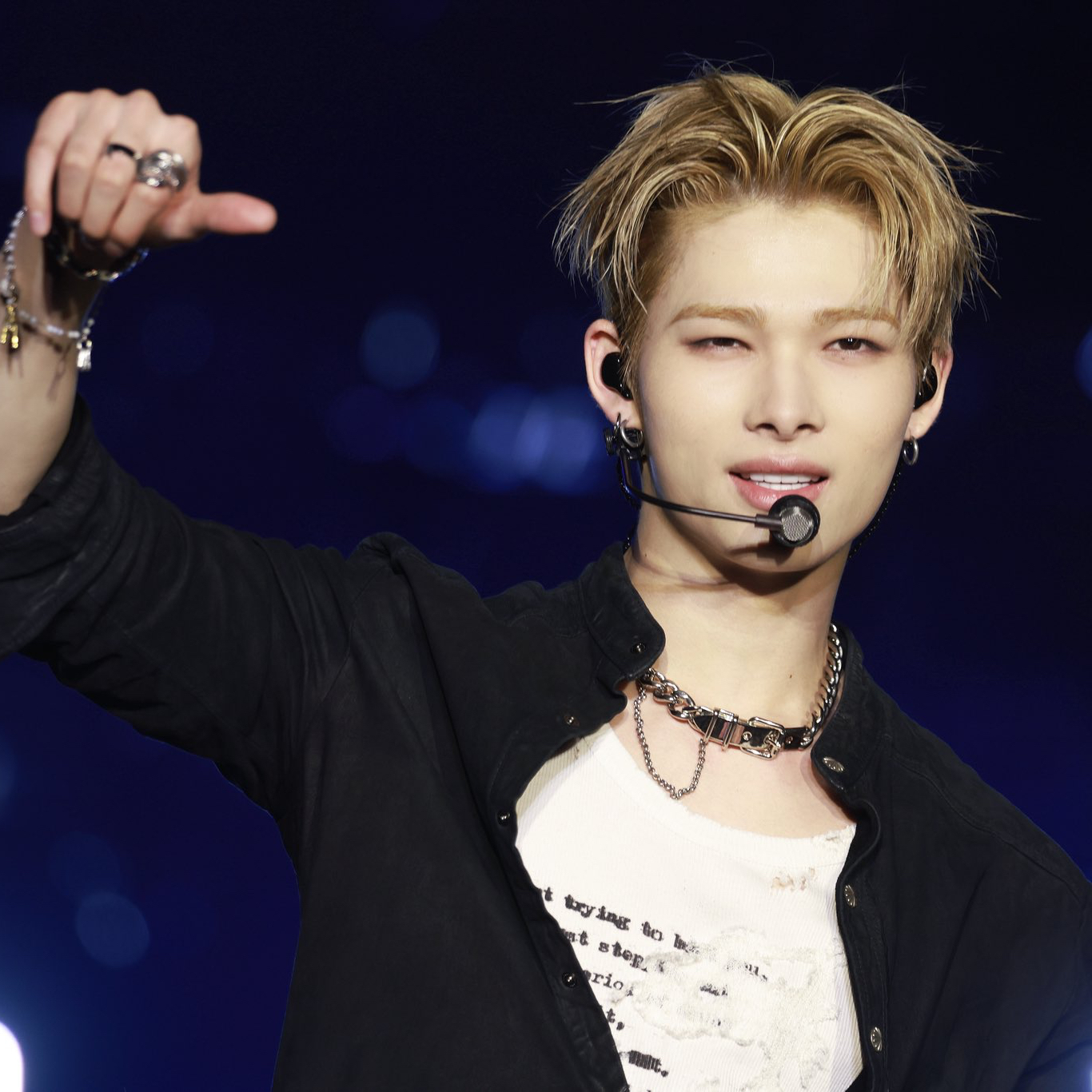 Foto terbaru NI-KI (ENHYPEN)