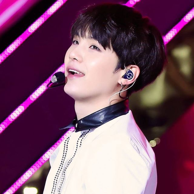 SUGA (BTS)の最近の活動写真