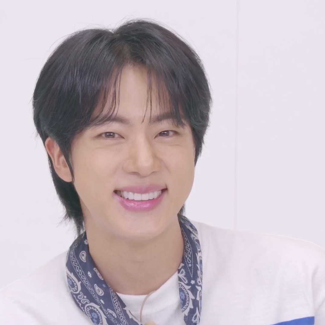 Behind-the-scenes cut of Moonbin (ASTRO)