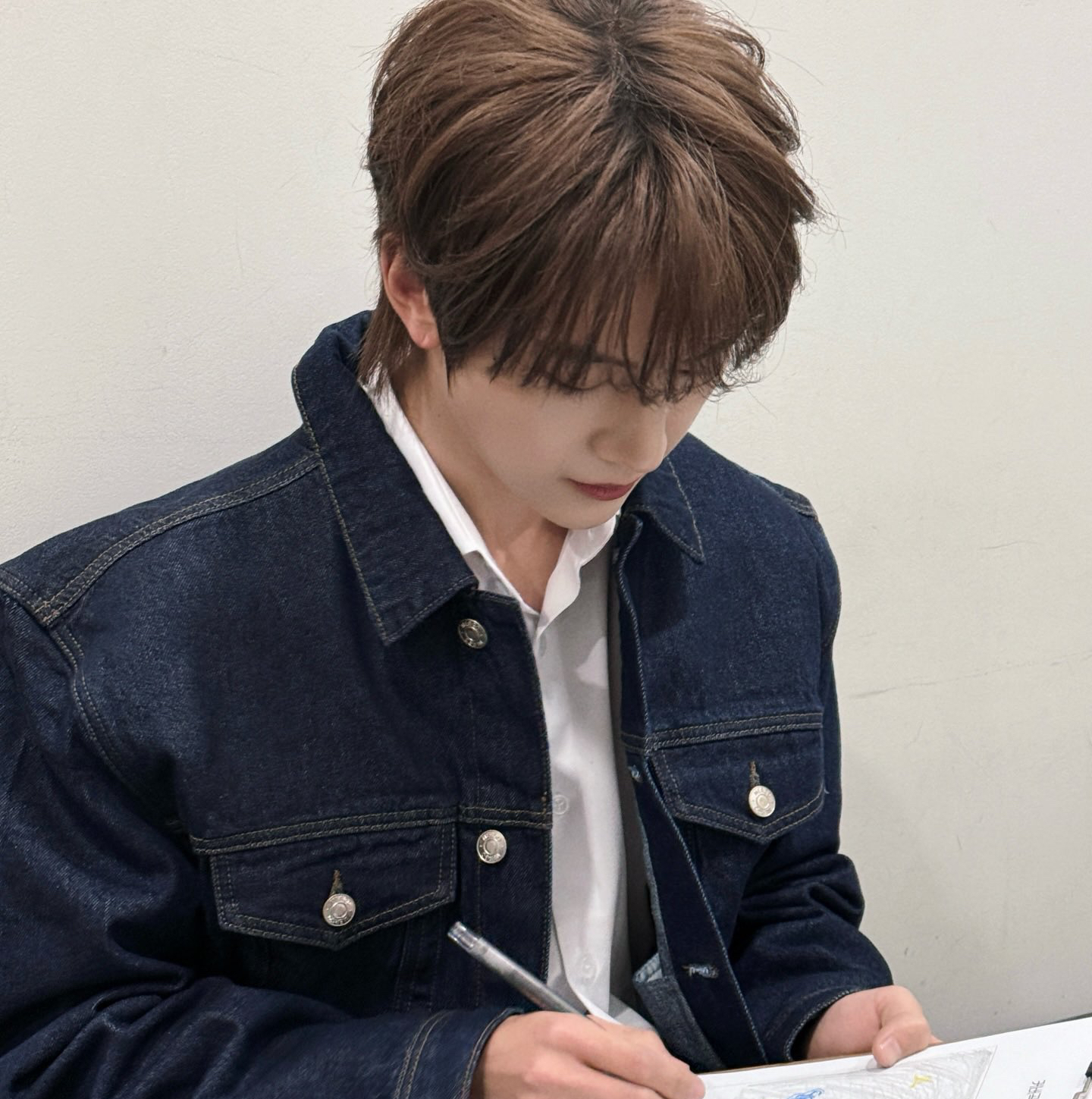 Recent activity shot of Seok Matthew (ZEROBASEONE)