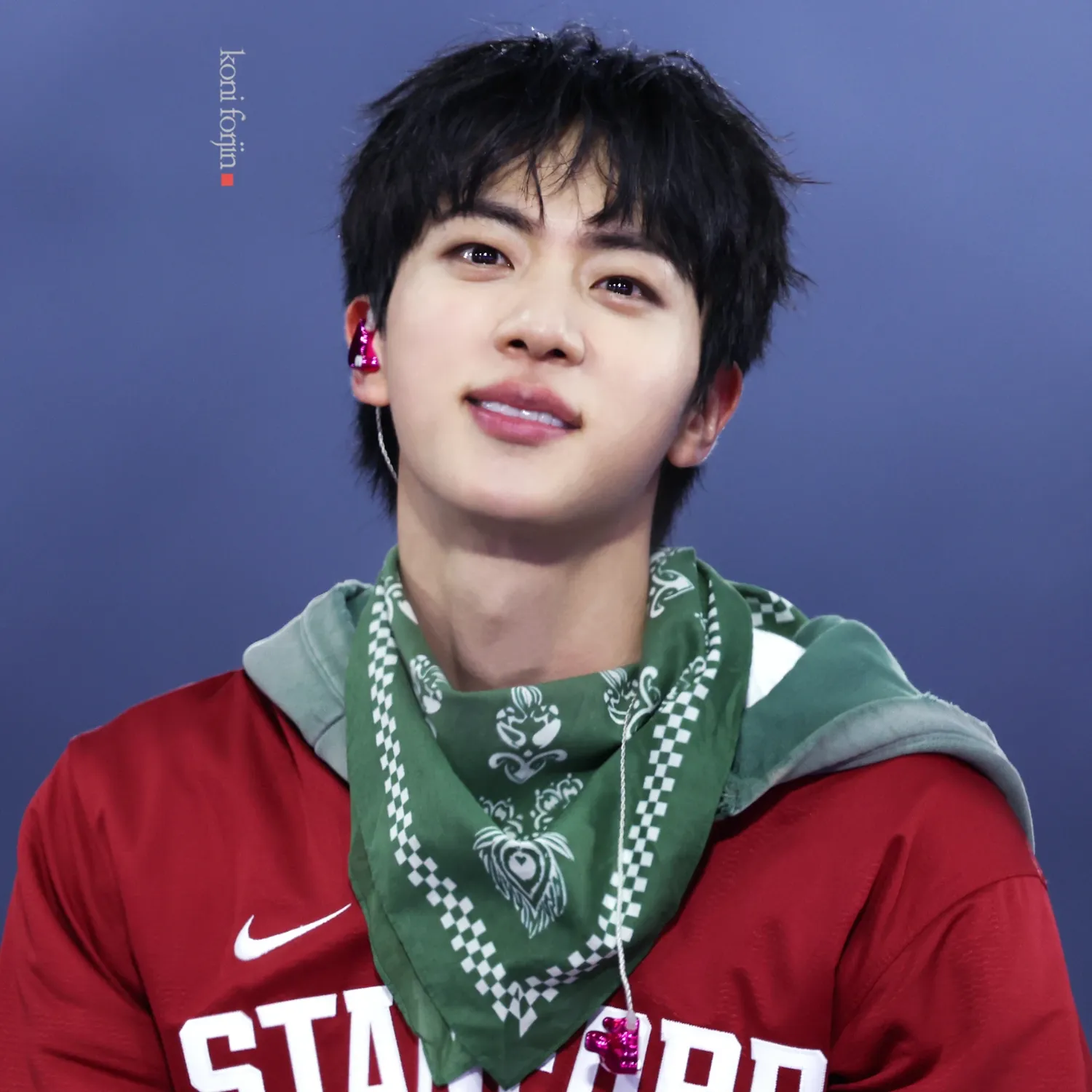 Momen yang diabadikan oleh penggemar Jin (BTS)