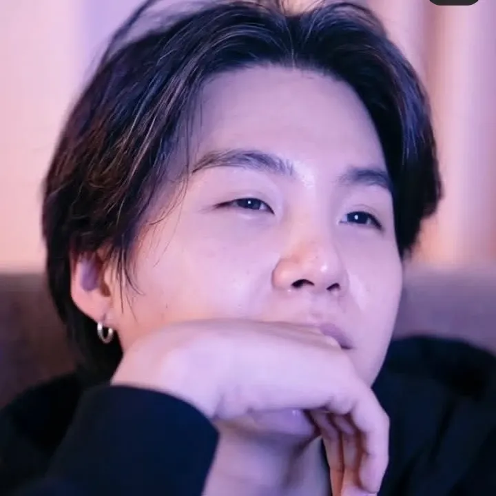 Momen yang diabadikan oleh penggemar SUGA (BTS)