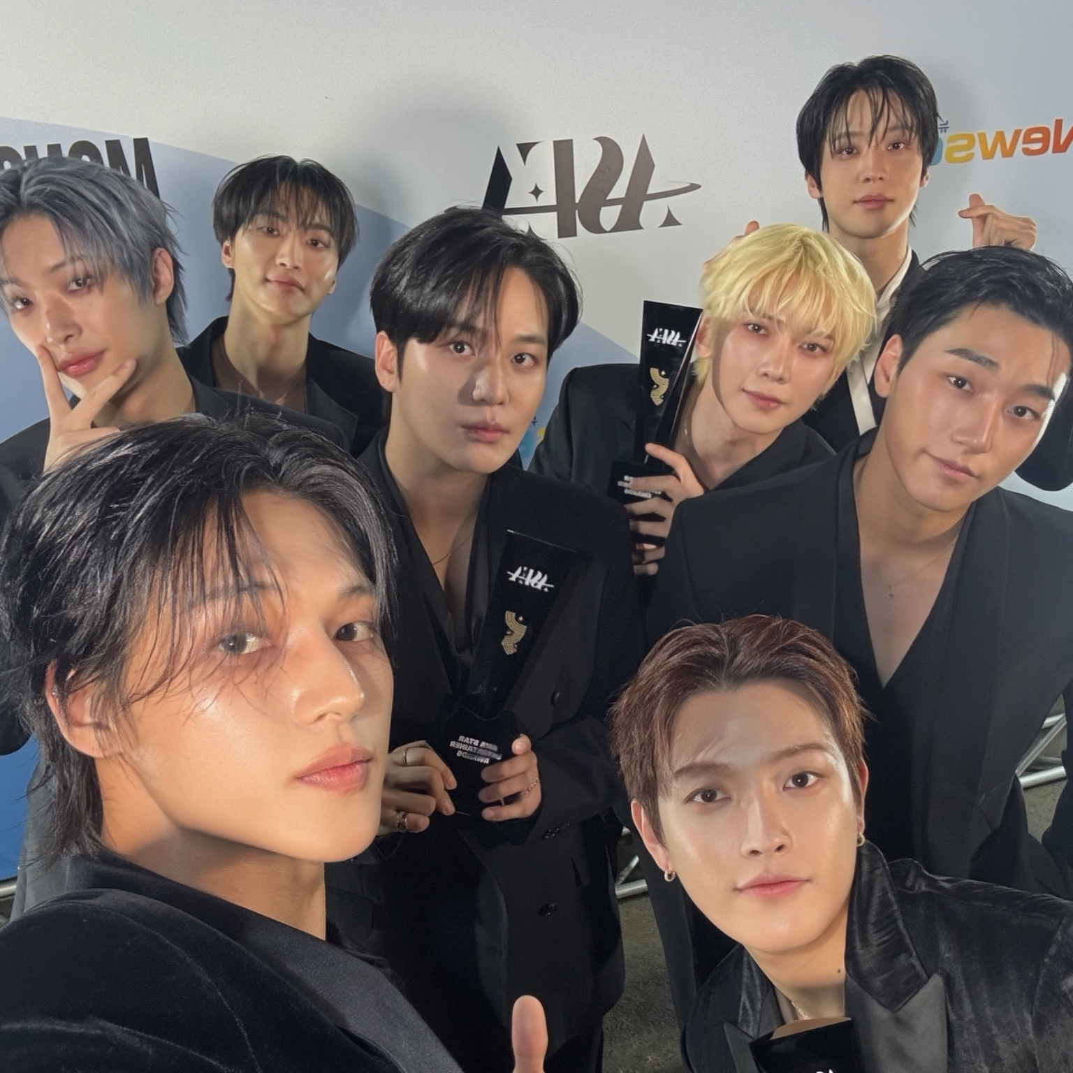 Momen yang diabadikan oleh penggemar ATEEZ