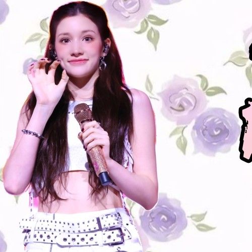 Recent activity shot of Huening Bahiyyih (Kep1er)