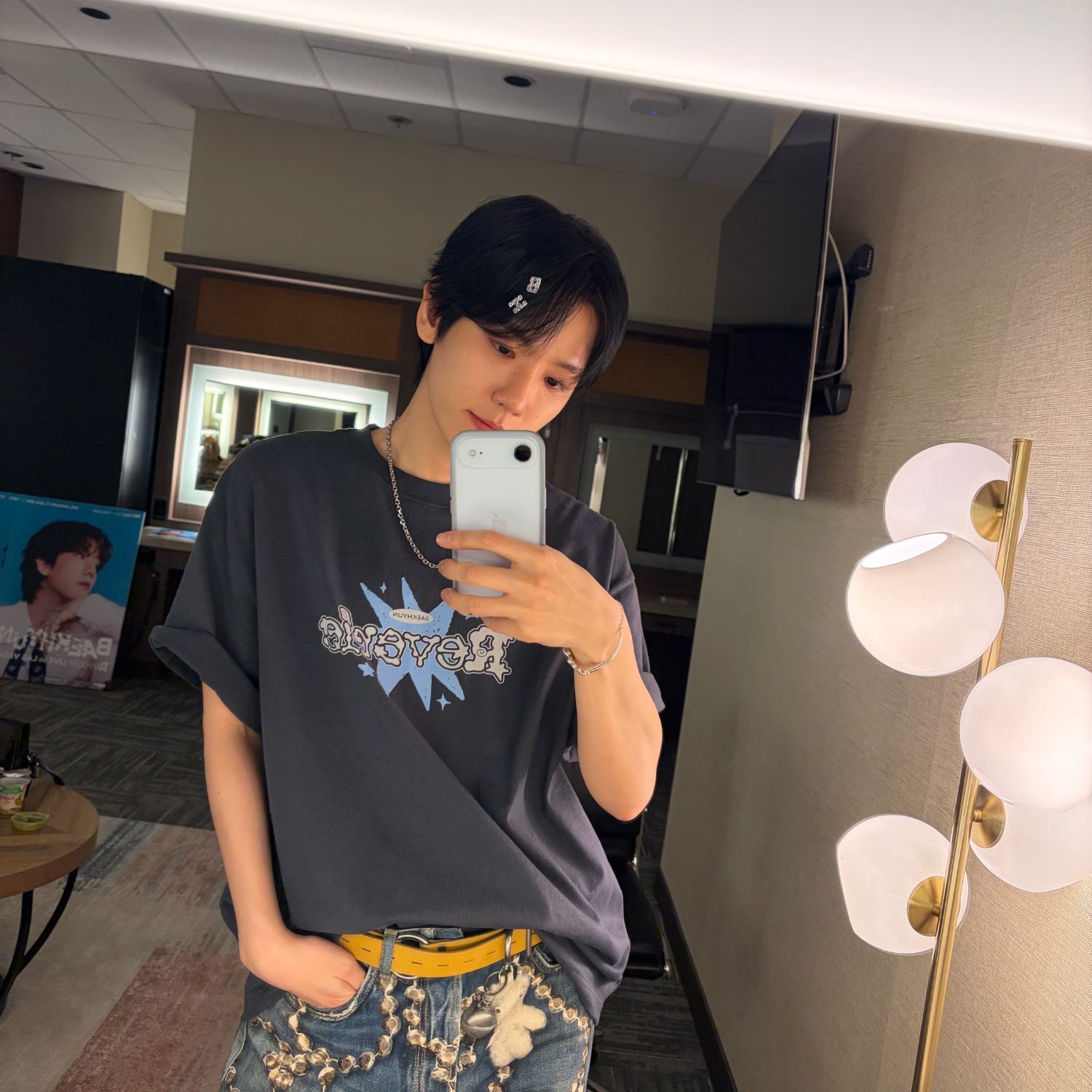 ベクヒョン (EXO)の舞台裏ショット