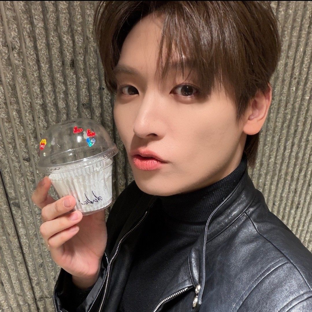 Recent activity shot of Inseong (SF9)