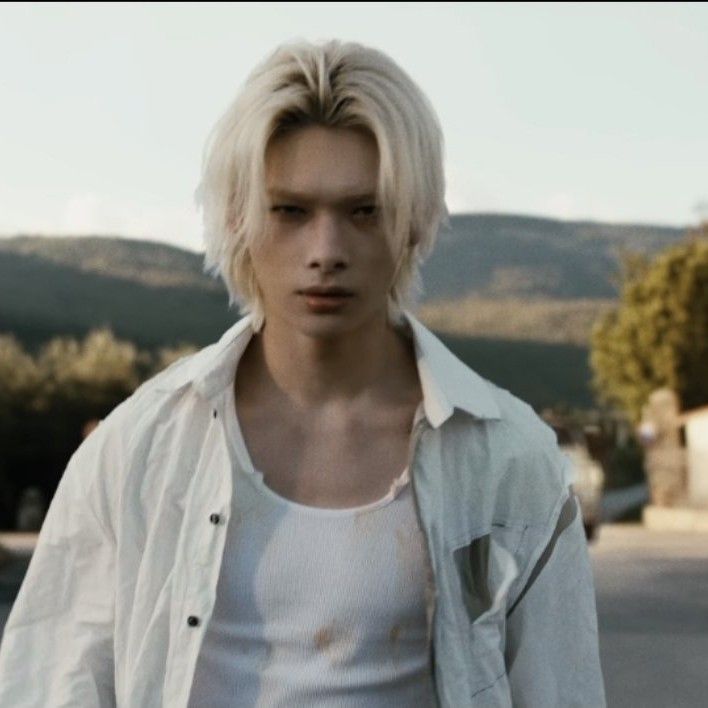 NI-KI (ENHYPEN)的最新照片