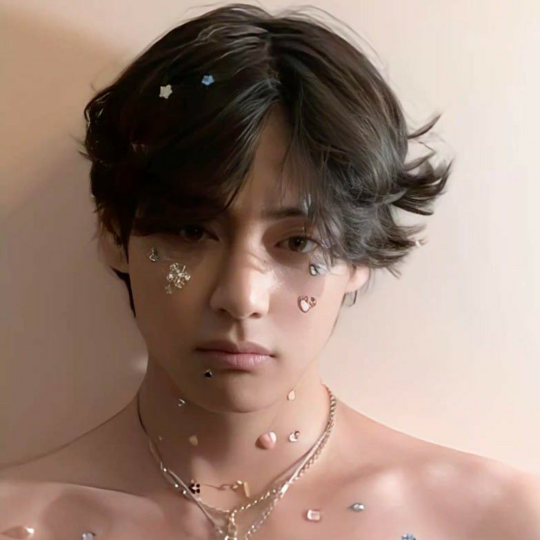 Recent activity shot of V (BTS)