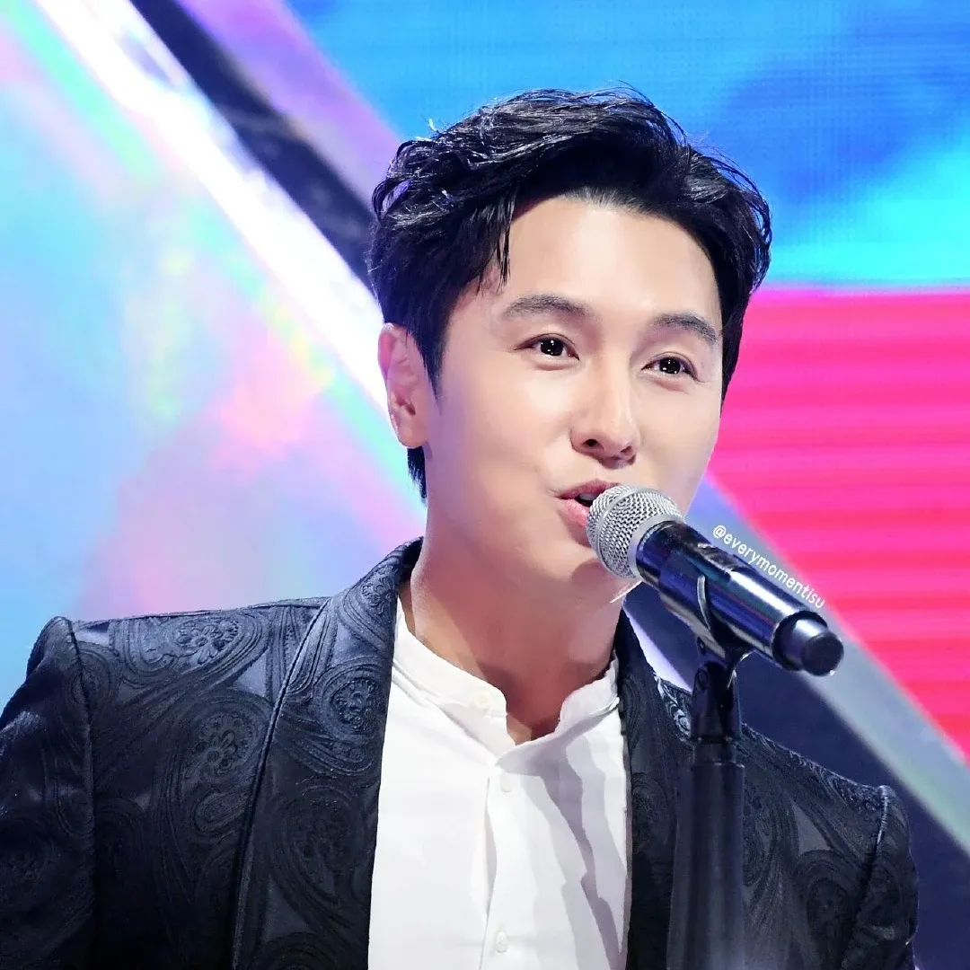 Recent activity shot of Kim Dongwan (SHINHWA)