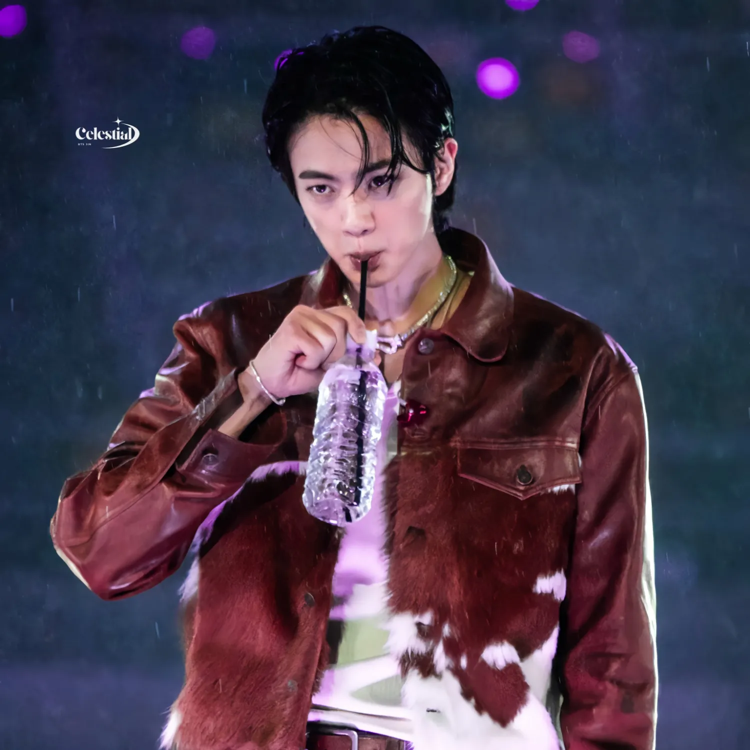 Momen yang diabadikan oleh penggemar Jin (BTS)