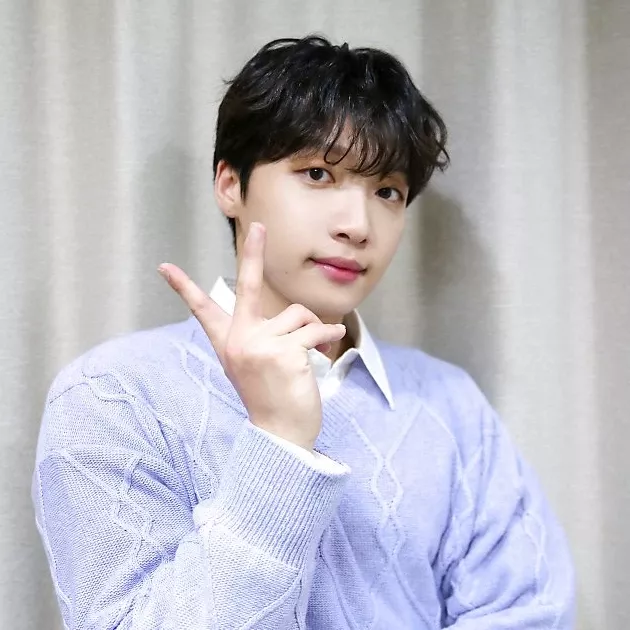 Behind-the-scenes cut of Jeong Sewoon