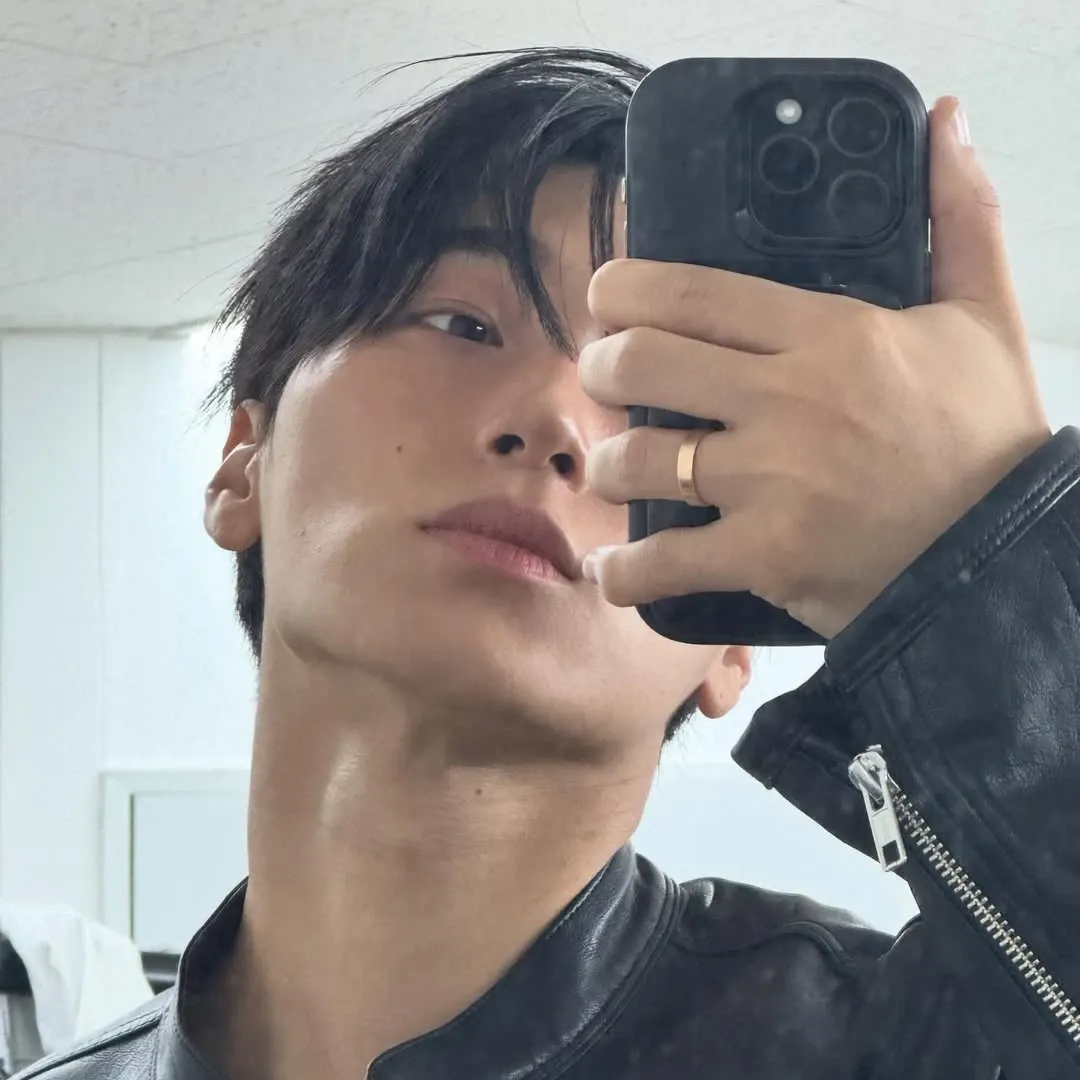 에이티즈 최근 활동샷