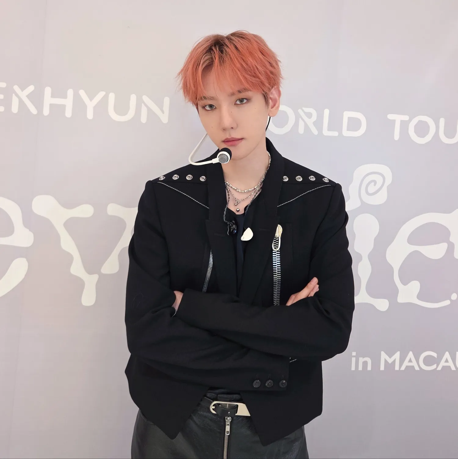 Recent activity shot of Baekhyun (EXO)