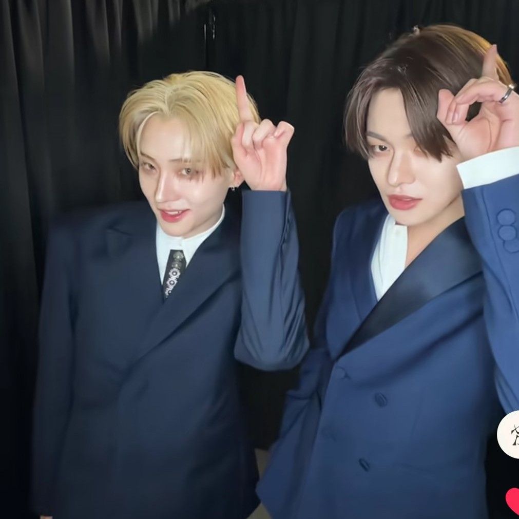 A moment captured by Lee Leo (ALPHA DRIVE ONE)'s fan