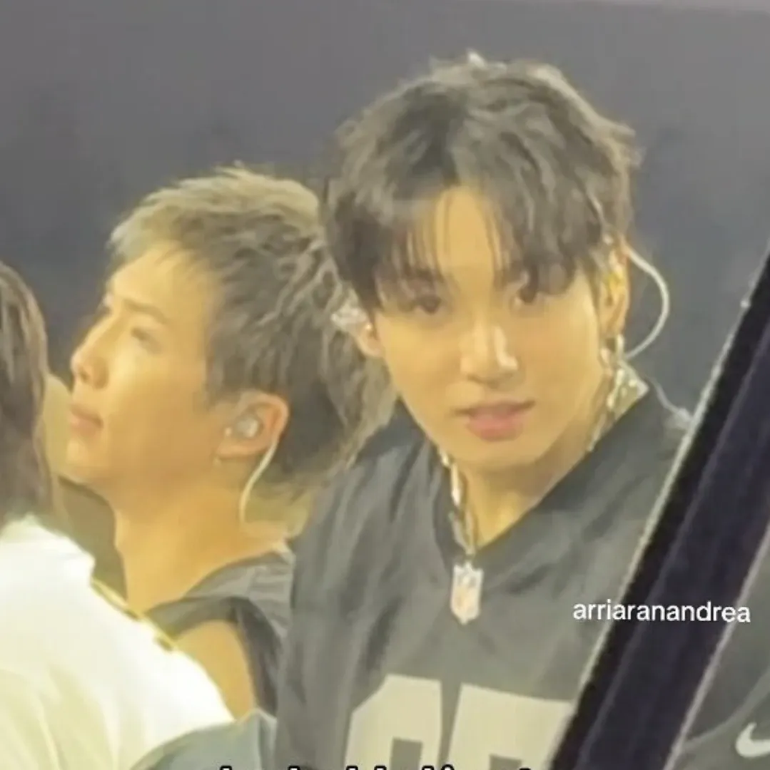Potret di balik layar Jungkook (BTS)