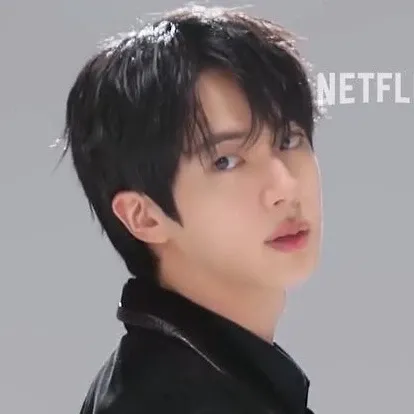 진 (방탄소년단)의 최신 사진