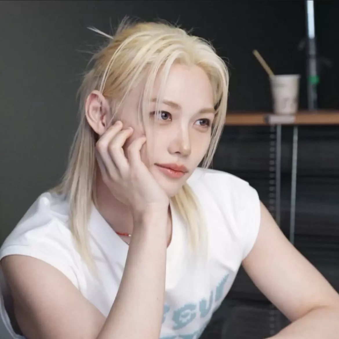 Behind-the-scenes cut of Felix (Stray Kids)