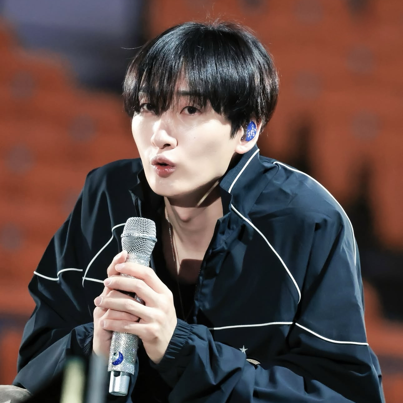 Behind-the-scenes cut of Eunhyuk (Super Junior)