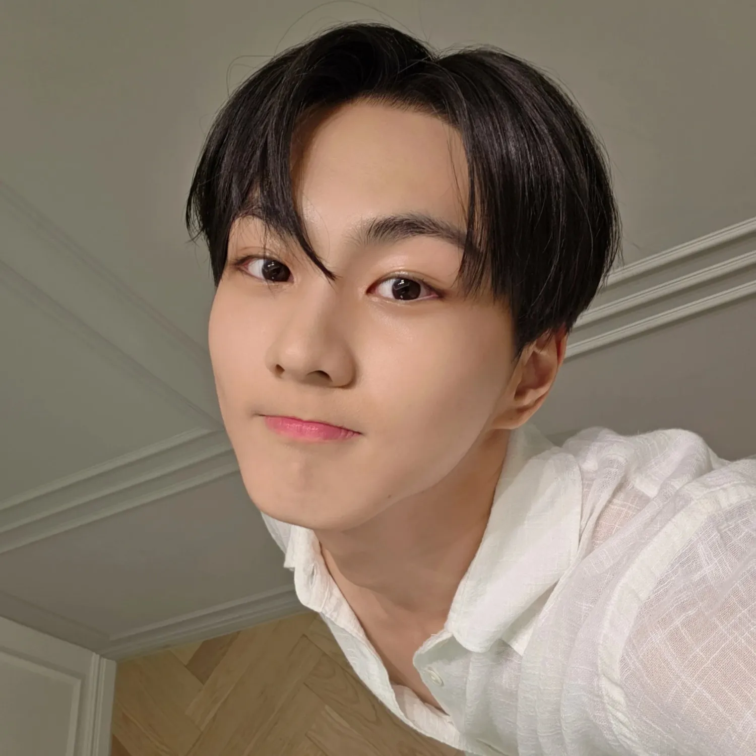 Latest photo of Jungwon (ENHYPEN)