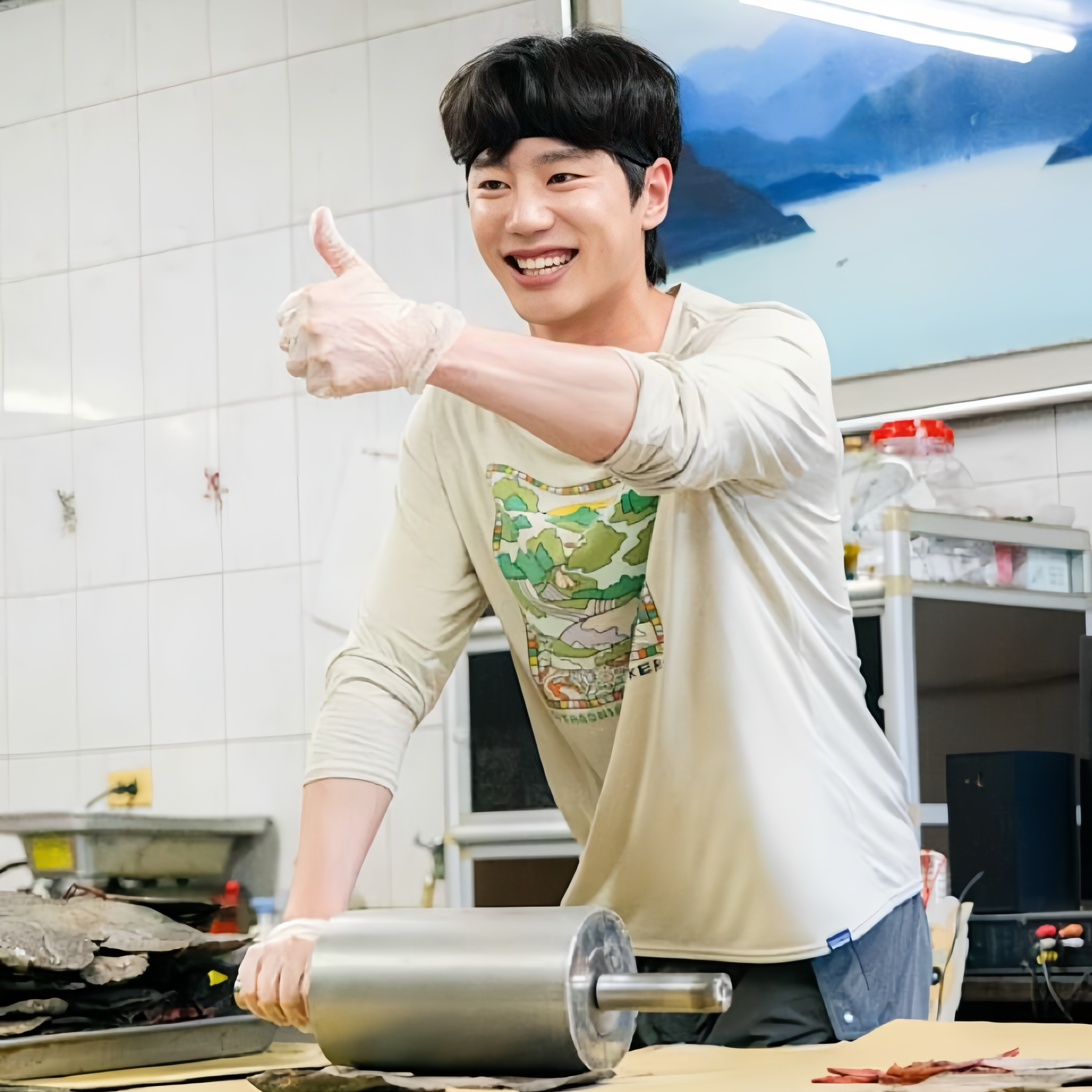 Recent activity shot of Lee Junyoung