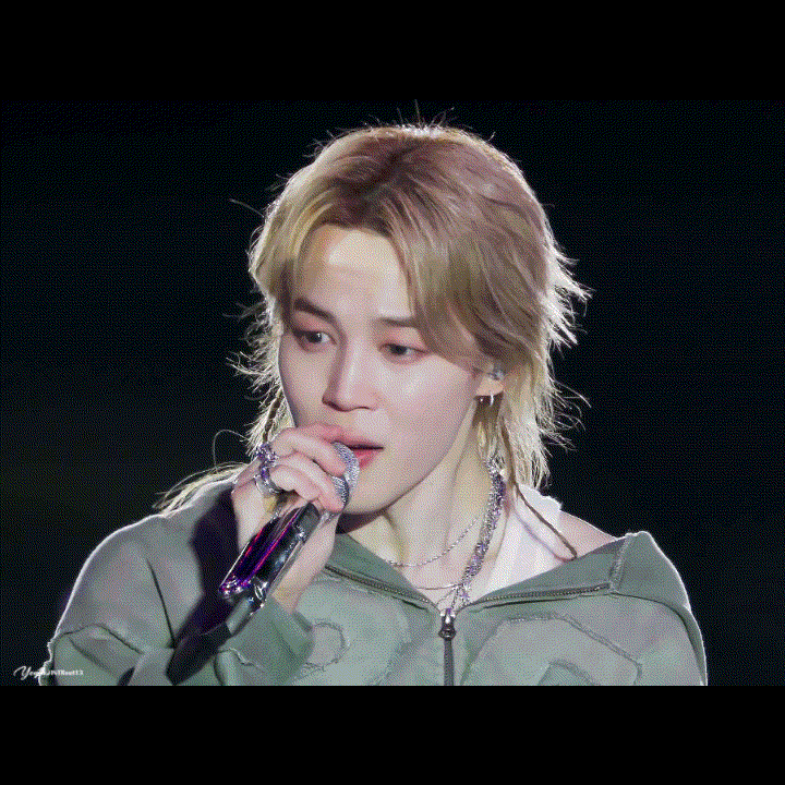 Momen yang diabadikan oleh penggemar Jimin (BTS)