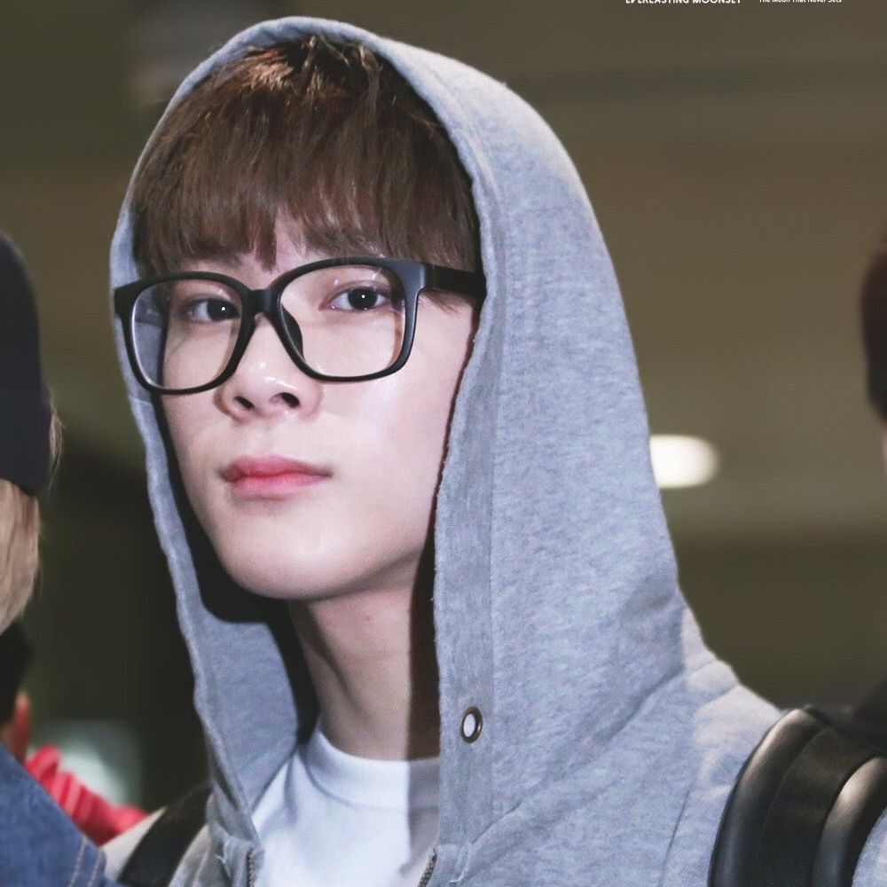 Recent activity shot of Moonbin (ASTRO)