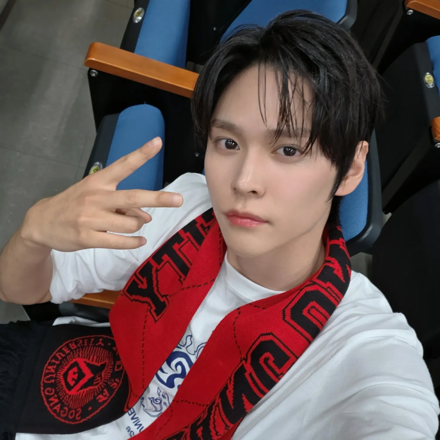 Behind-the-scenes cut of Eunseok (RIIZE)