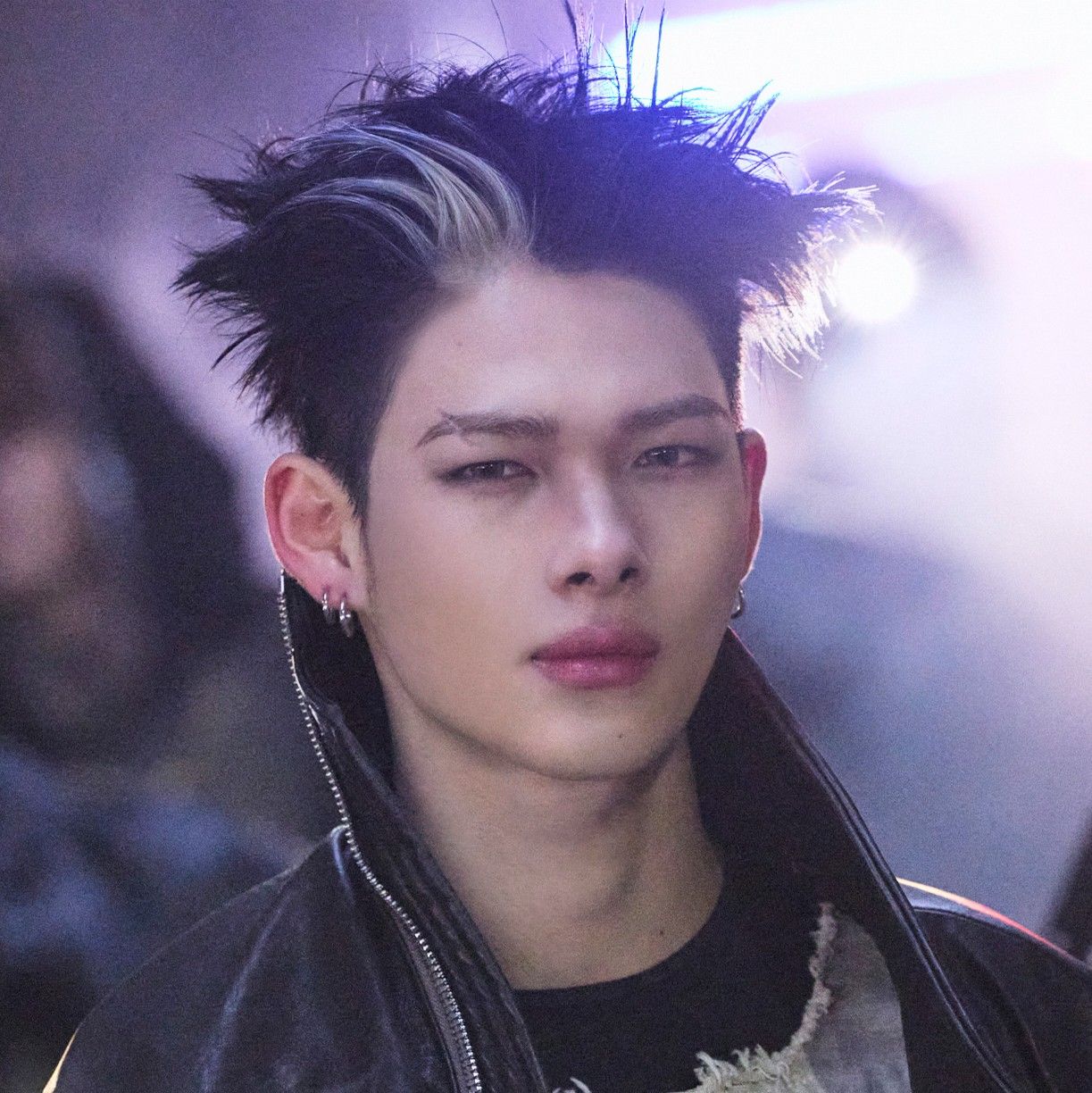 Foto terbaru NI-KI (ENHYPEN)