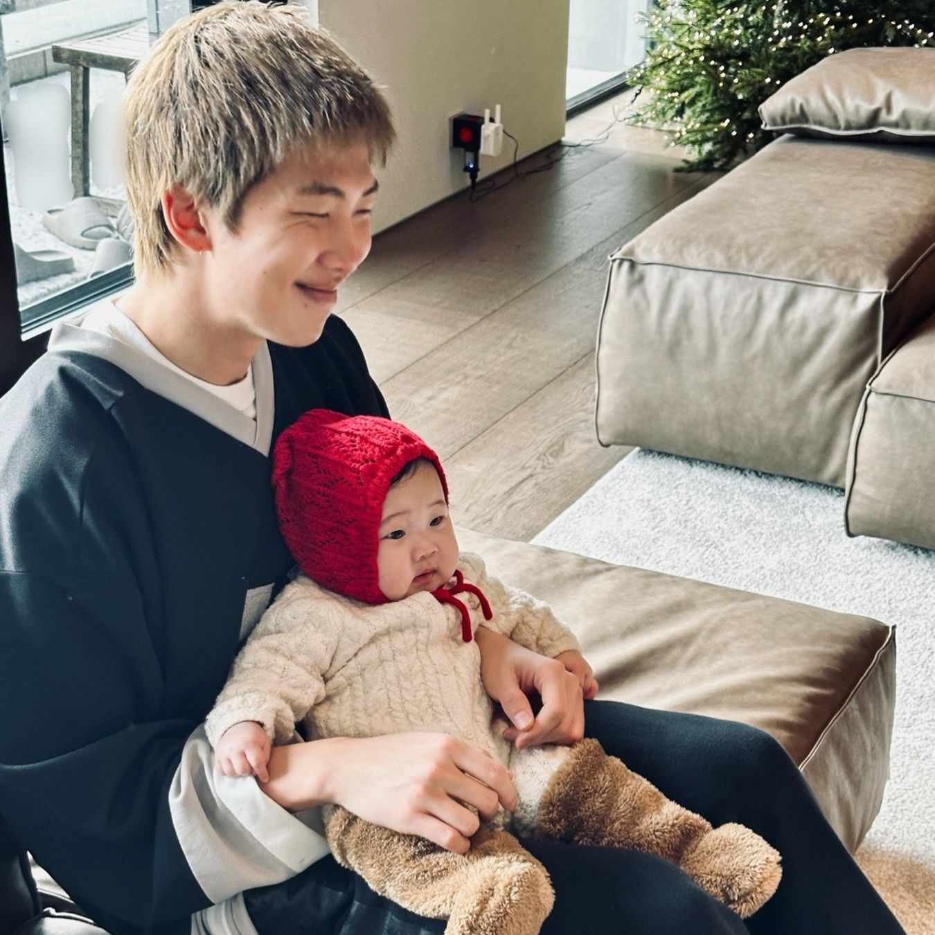 Latest photo of RM (BTS)