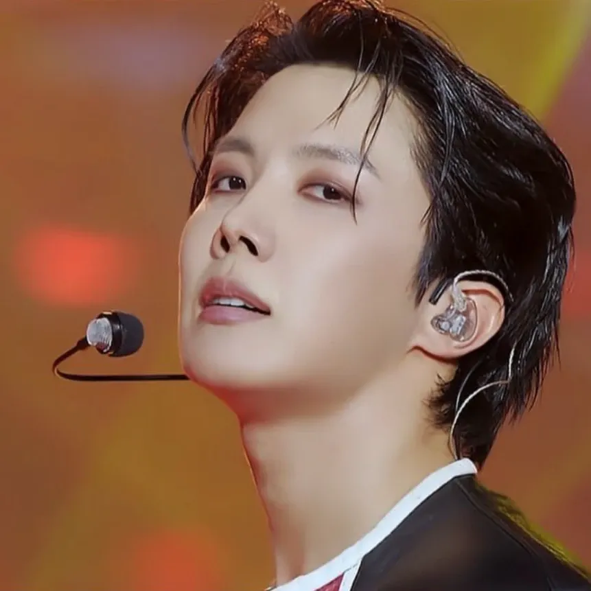Potret di balik layar j-hope (BTS)