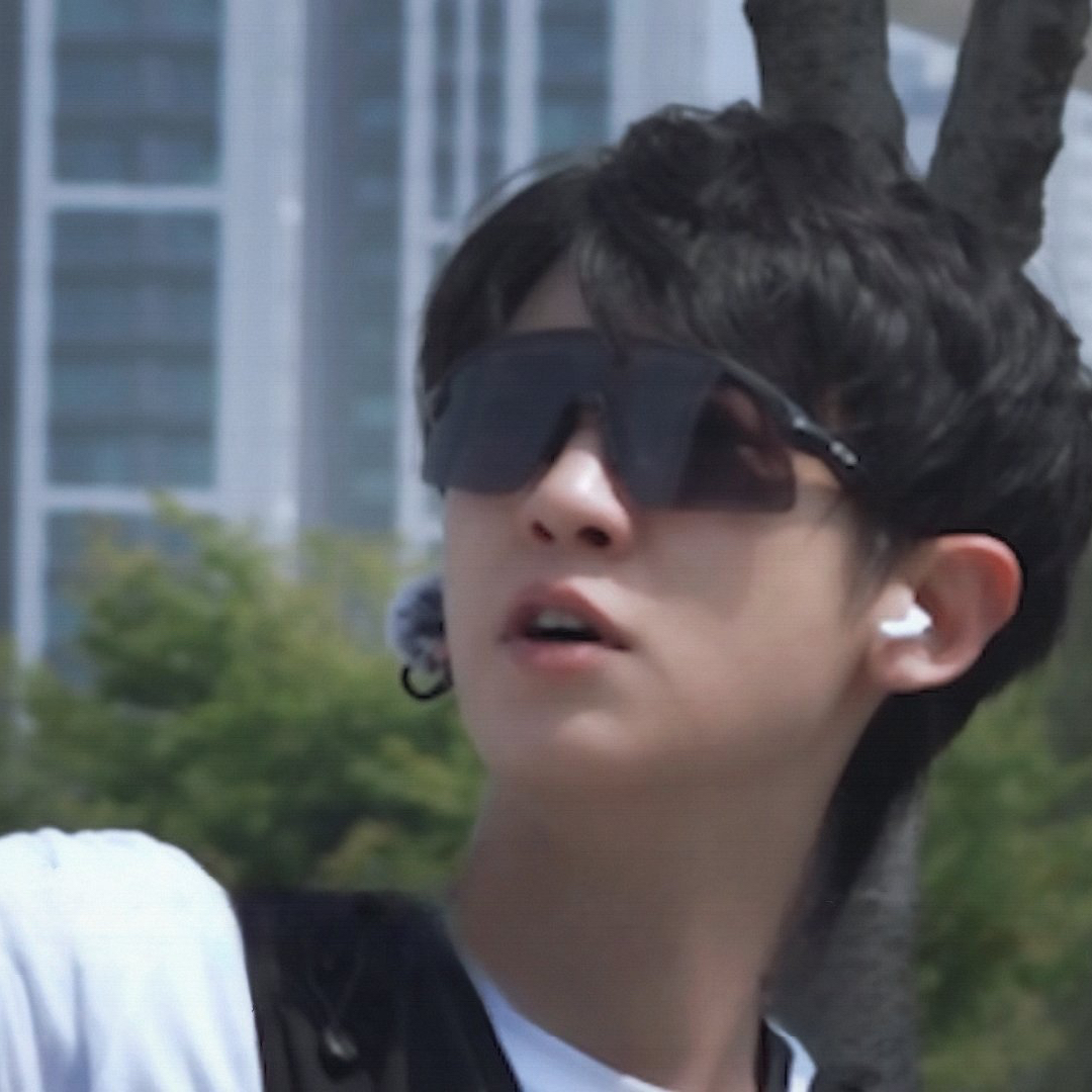 찬열 (EXO) 최근 활동샷