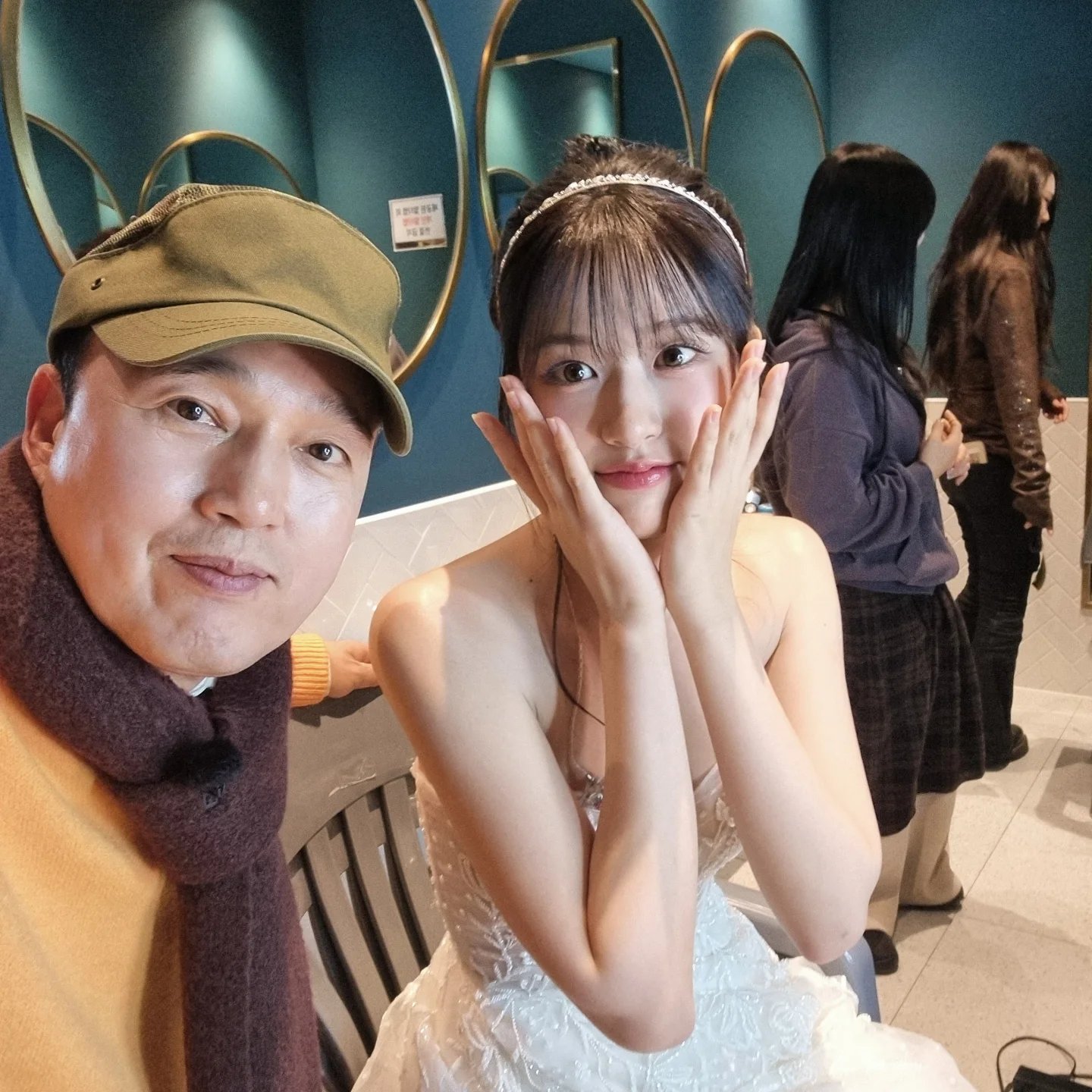 안유진 (IVE) 최근 활동샷