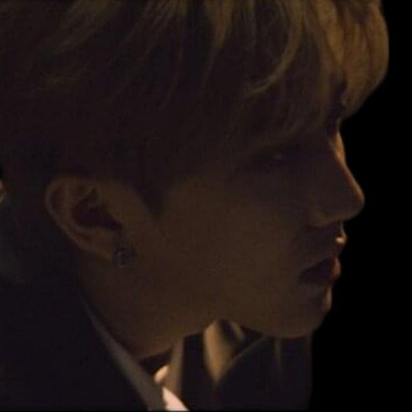 方灿 (Stray Kids)的幕后花絮