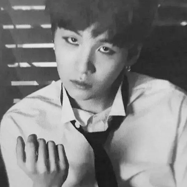 슈가 (방탄소년단)의 최신 사진
