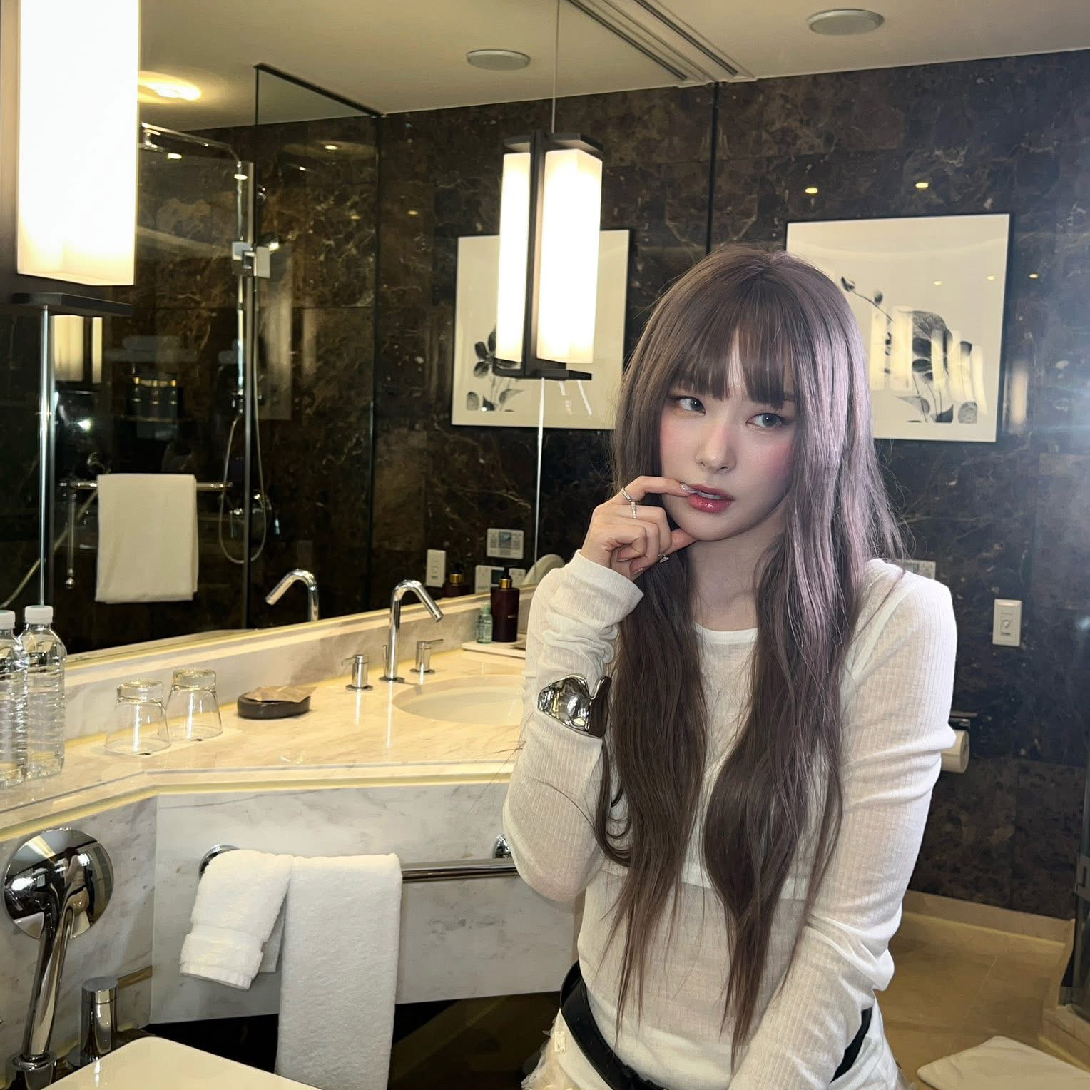 Behind-the-scenes cut of Seulgi (Red Velvet)