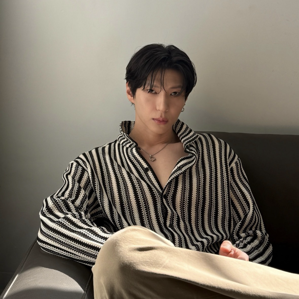Recent activity shot of LEO (VIXX)