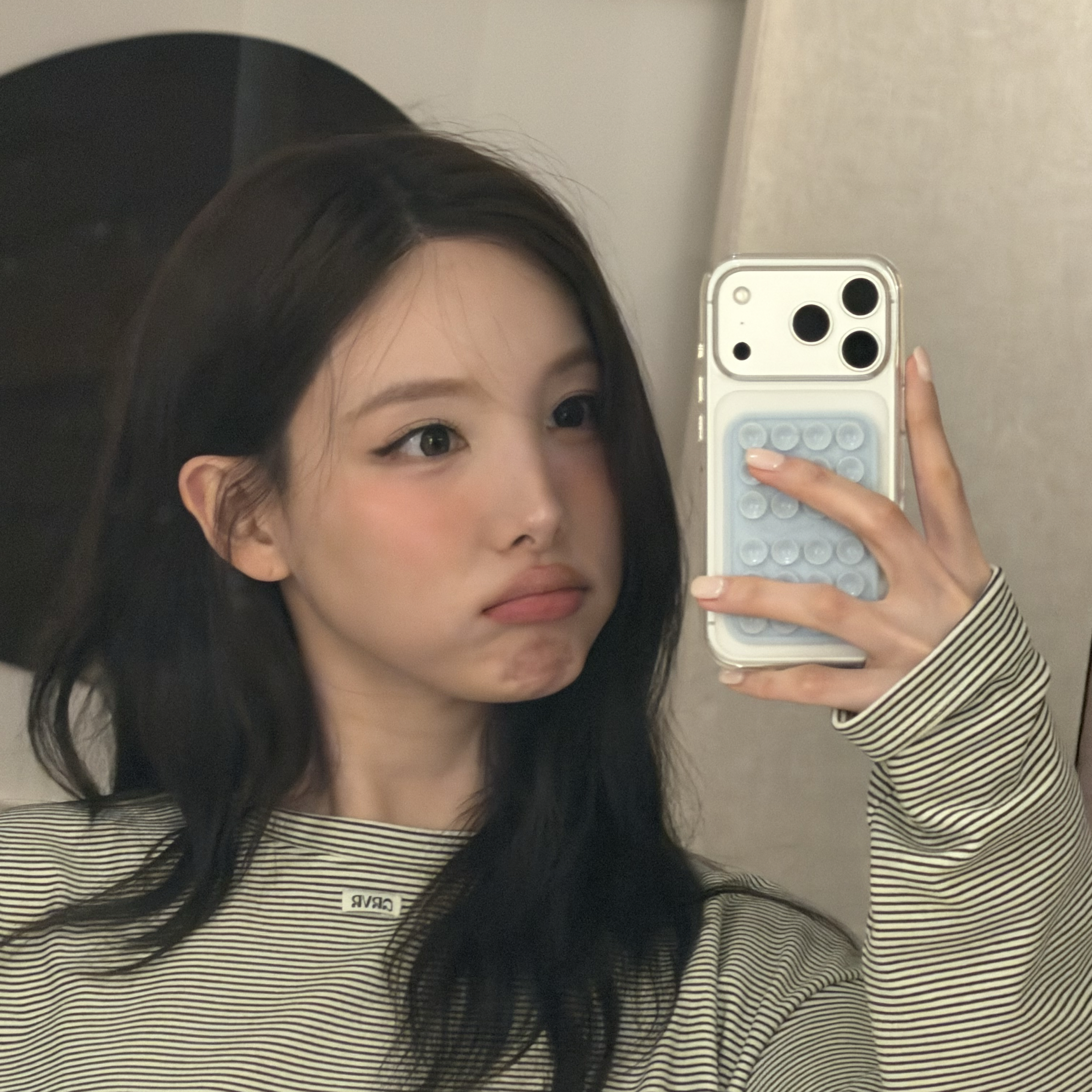 Latest photo of Nayeon (TWICE)