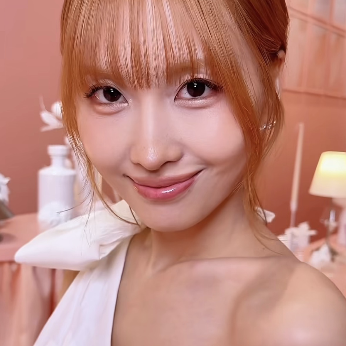 모모 (TWICE) 최근 활동샷