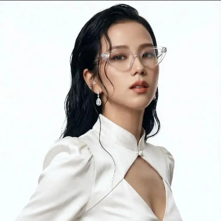Foto terbaru Jisoo (BLACKPINK)