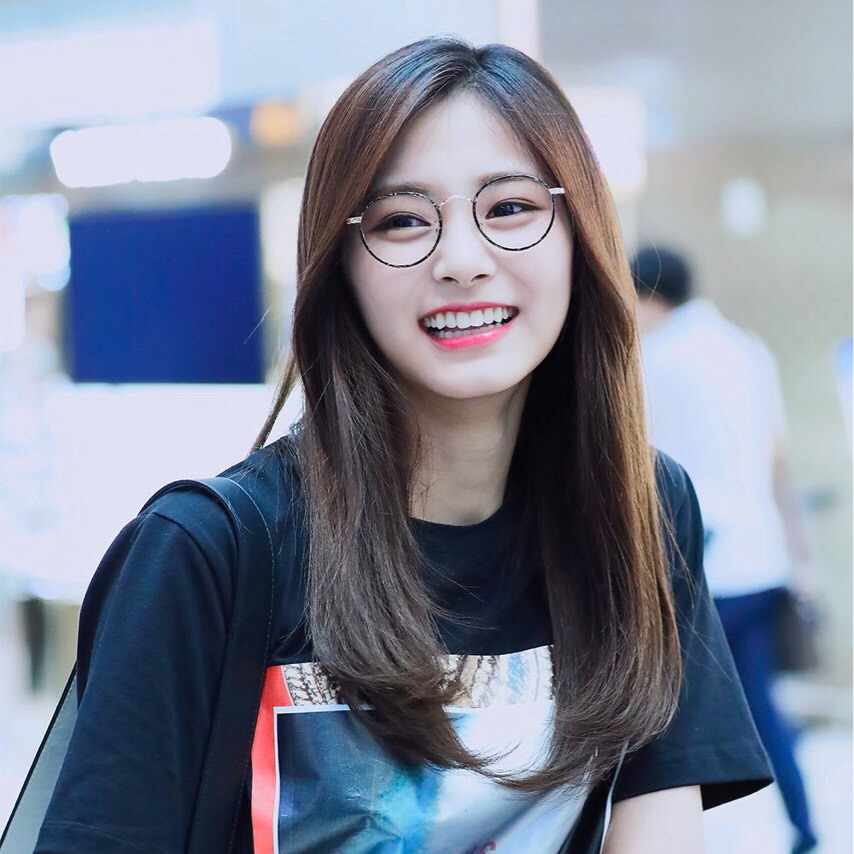 Momen yang diabadikan oleh penggemar TWICE