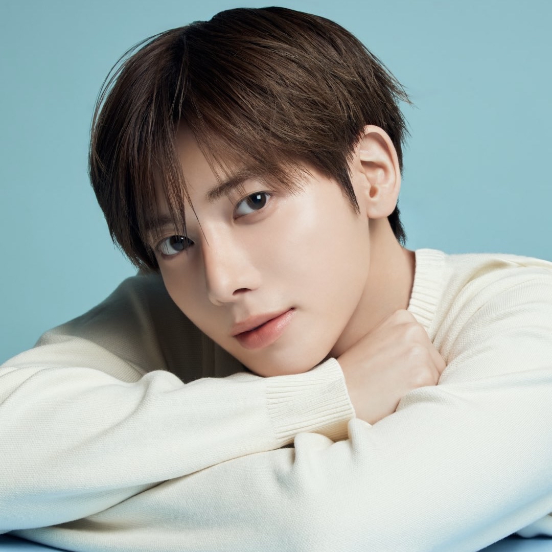 Recent activity shot of TOMORROW X TOGETHER