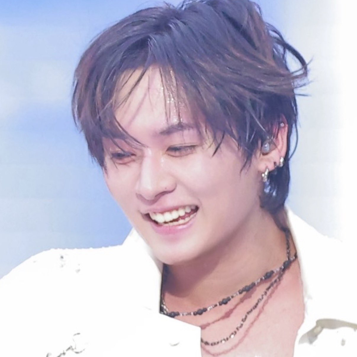 Recent activity shot of Lee Know (Stray Kids)