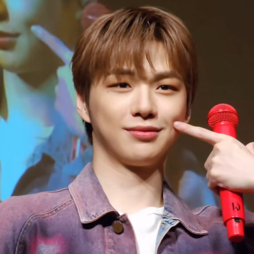 Momen yang diabadikan oleh penggemar Kang Daniel