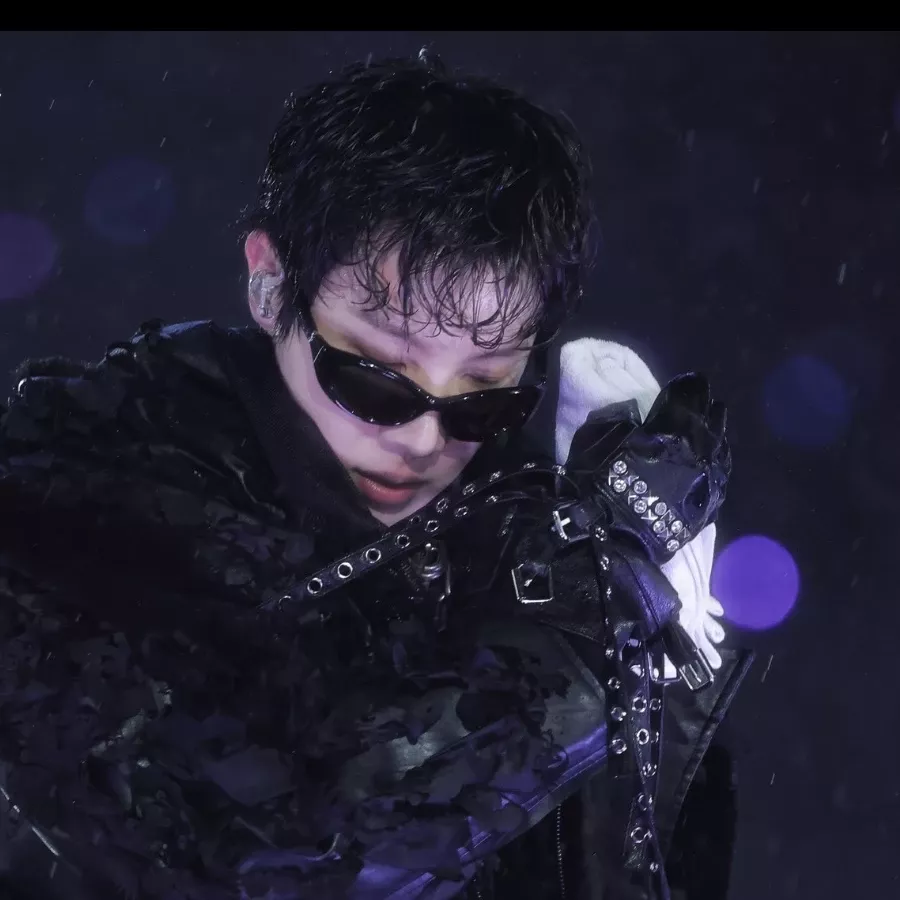 제이홉 (방탄소년단)의 최신 사진