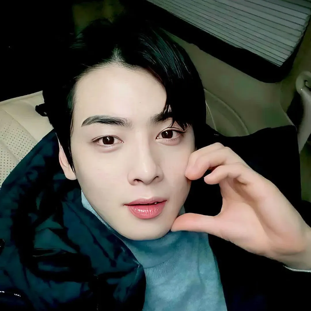 Behind-the-scenes cut of Eunwoo (ASTRO)