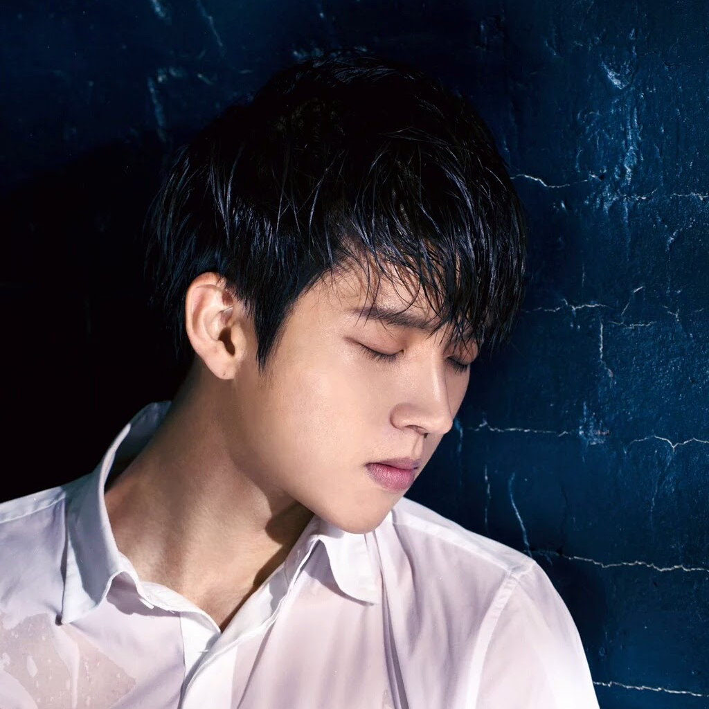 A moment captured by Woohyun (INFINITE)'s fan